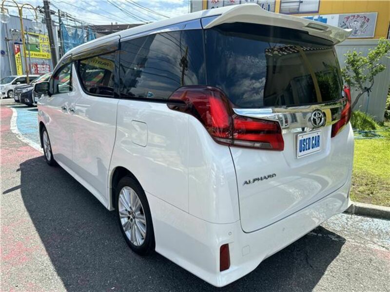 ALPHARD-9