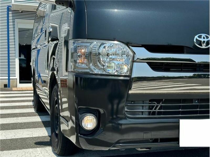 HIACE-12