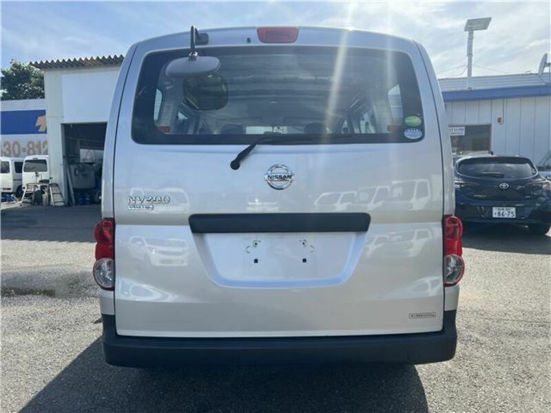 NV200 VANETTE-5