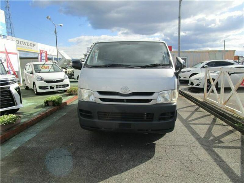 HIACE VAN-1