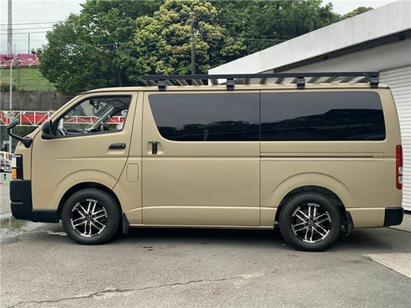 HIACE VAN-8