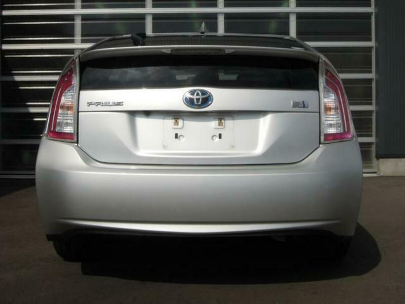 PRIUS-2