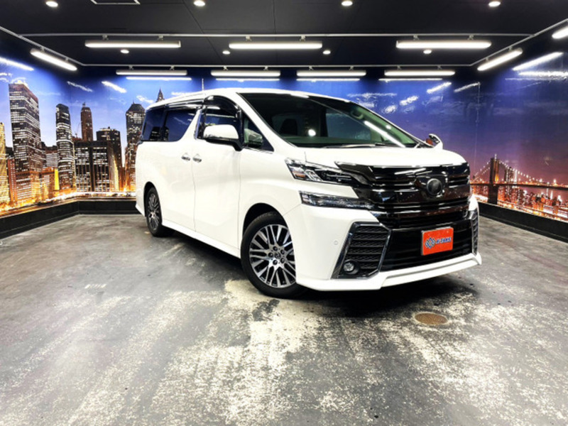 TOYOTA　VELLFIRE