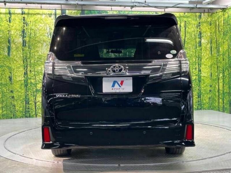 VELLFIRE-16