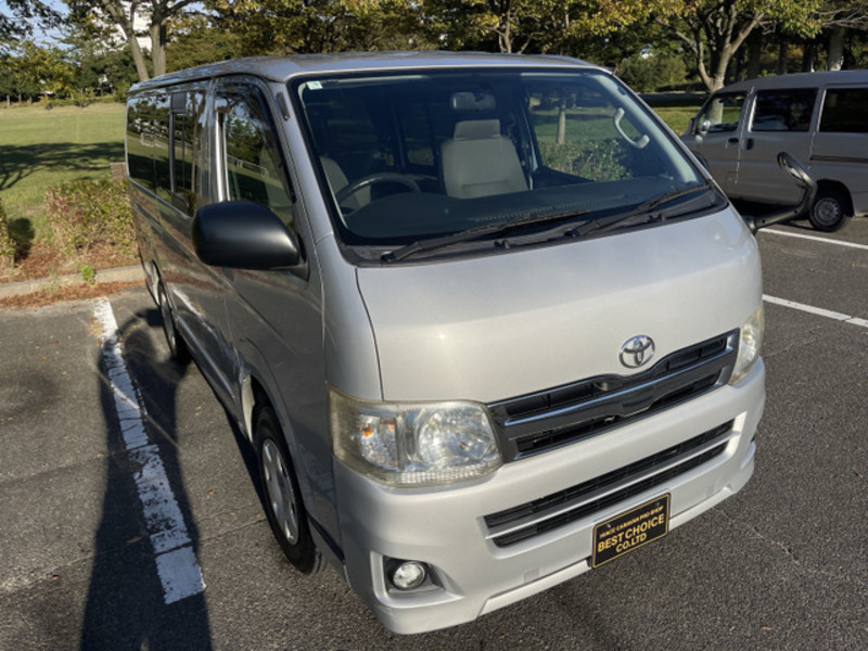 HIACE VAN-15