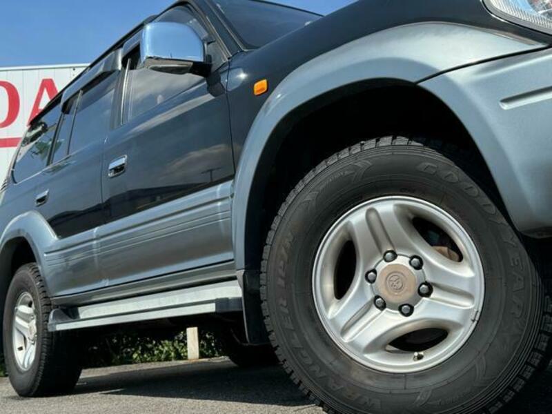 LAND CRUISER PRADO-10