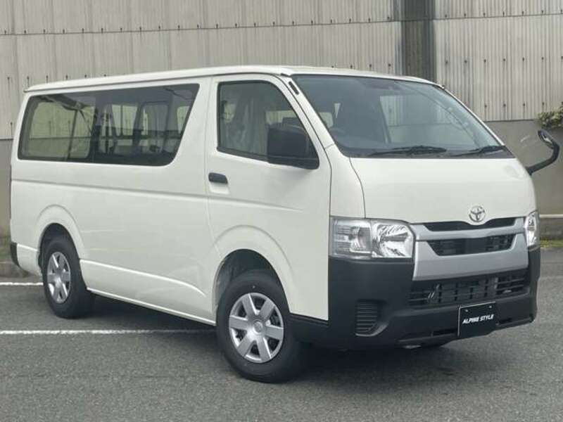 HIACE VAN-7