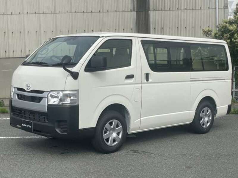 HIACE VAN-9