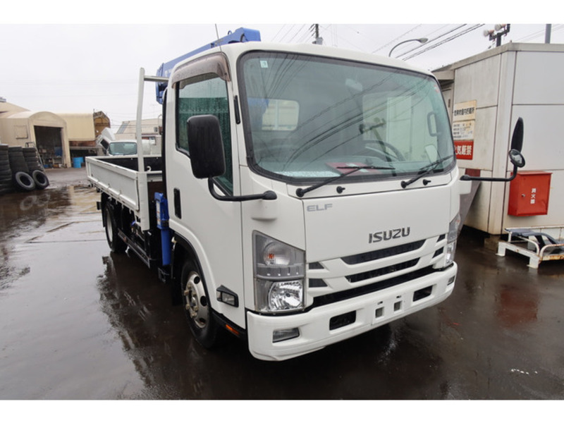 ISUZU　ELF