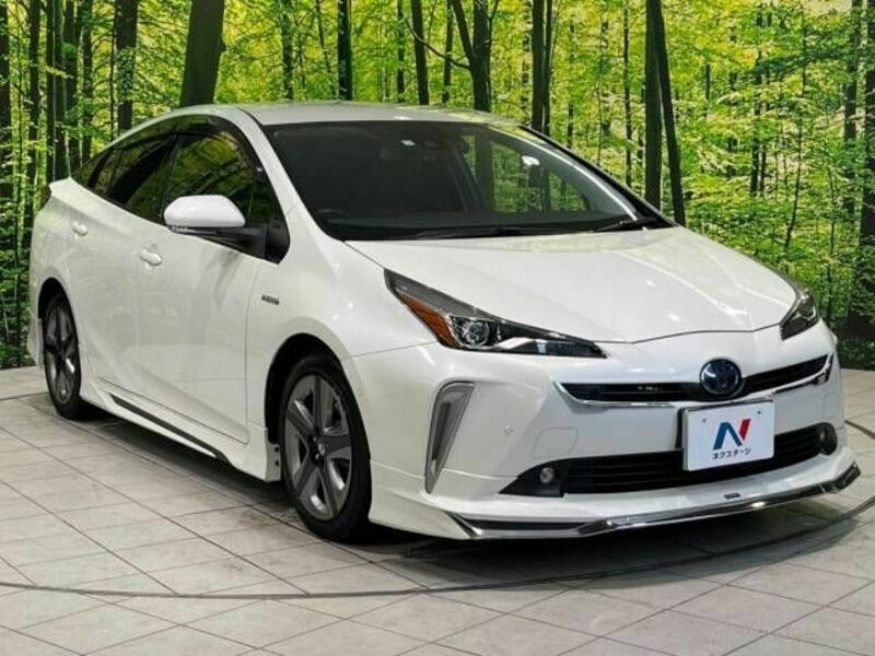 PRIUS-16