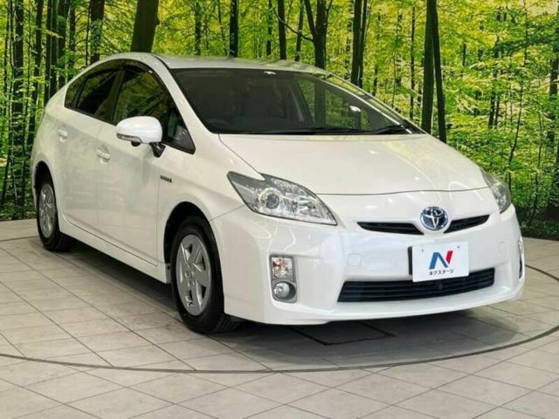 PRIUS-16