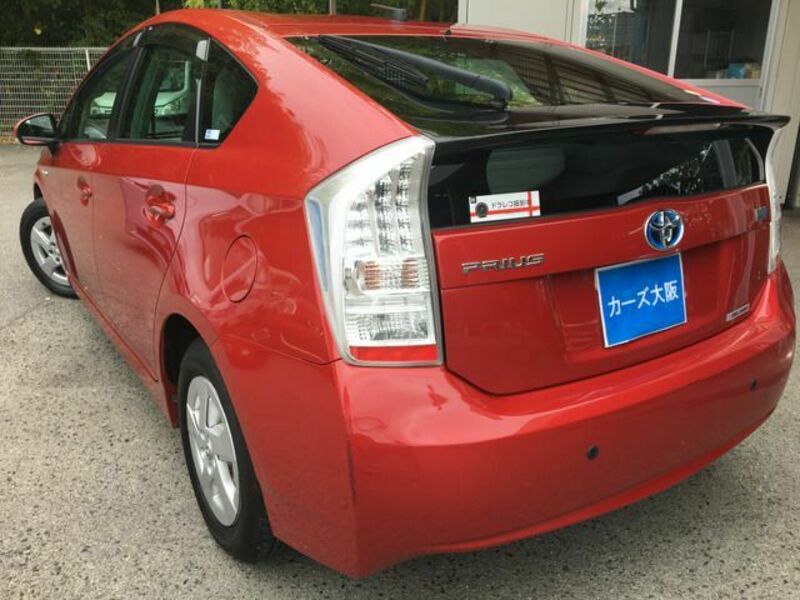 PRIUS-3