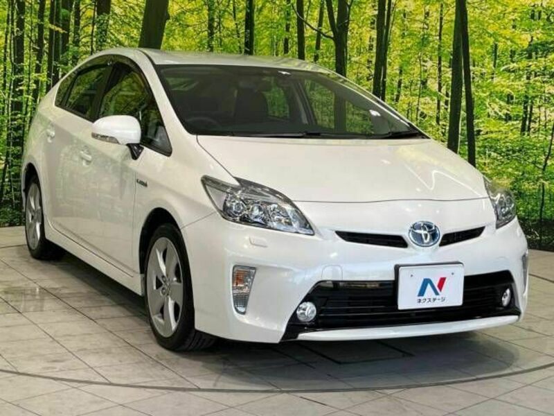 PRIUS-16