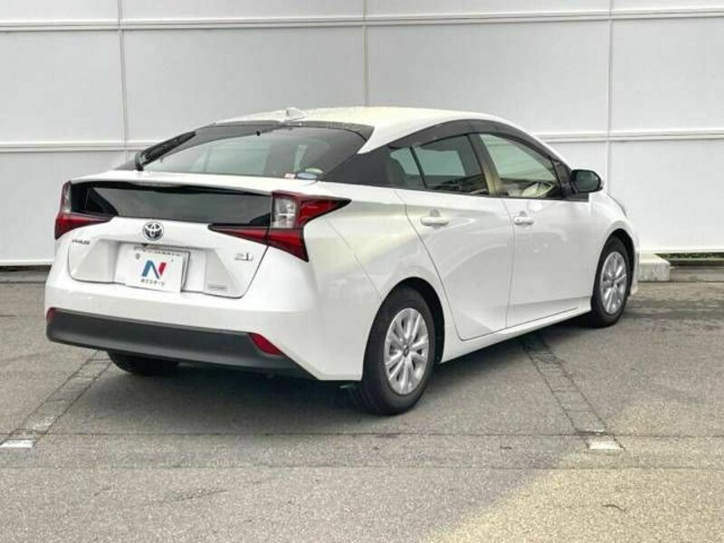 PRIUS-14