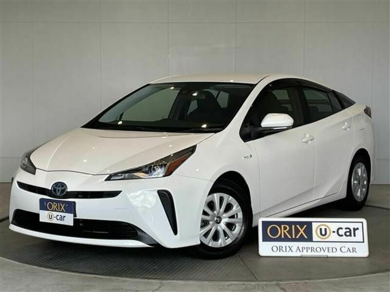 TOYOTA　PRIUS