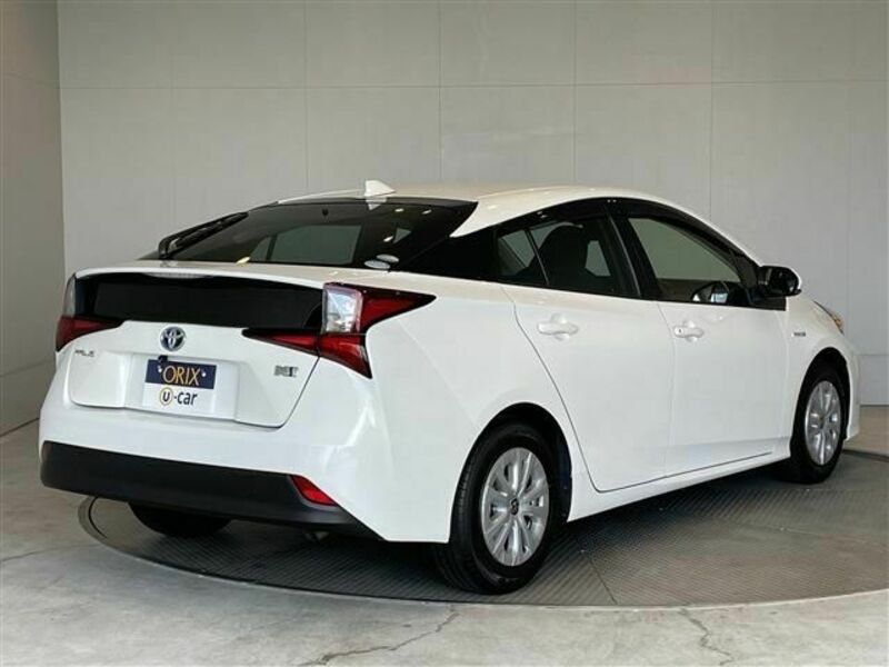 PRIUS-1