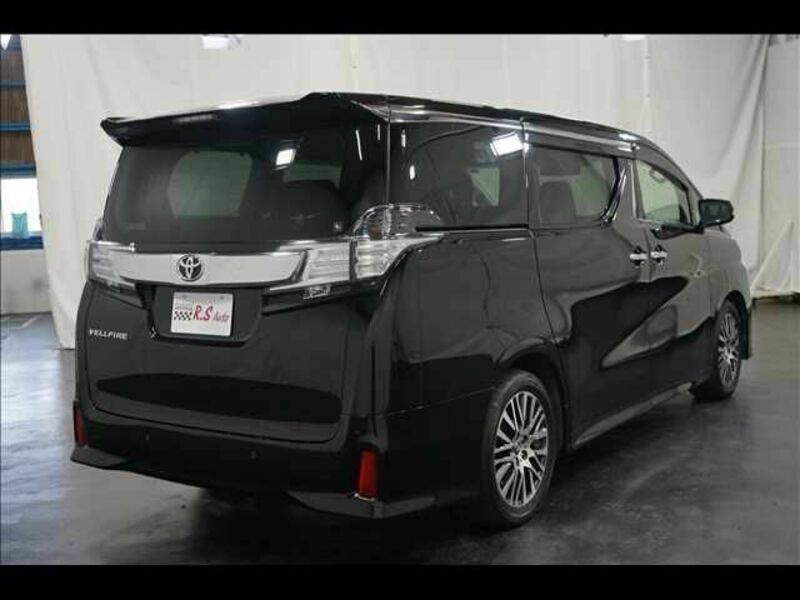 VELLFIRE-8