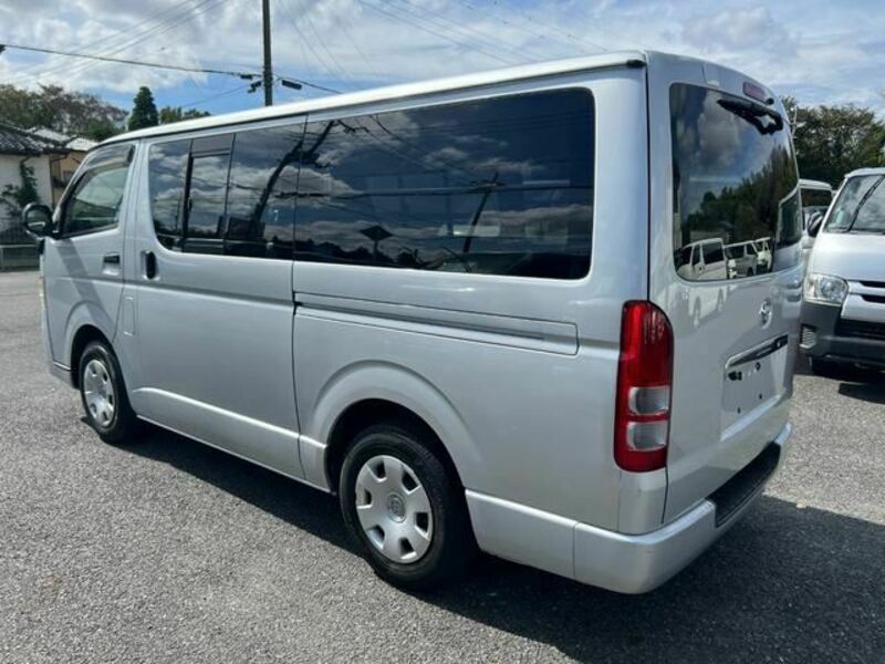 HIACE VAN-4