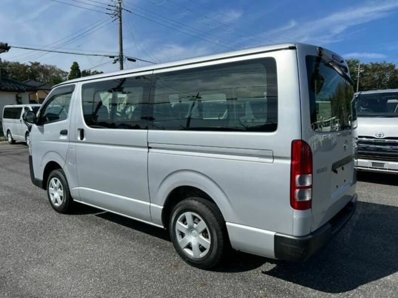 HIACE VAN-4