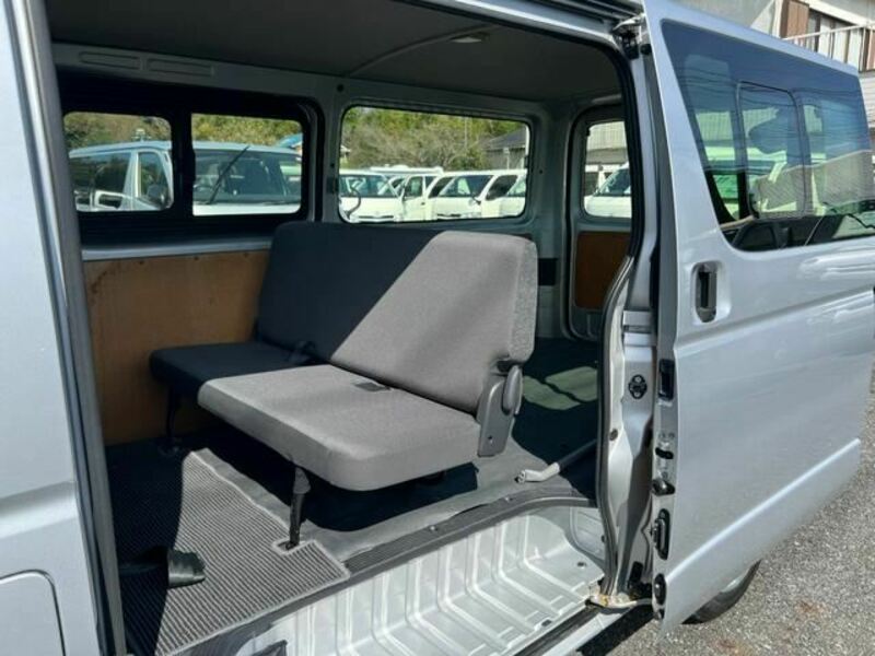 HIACE VAN-25