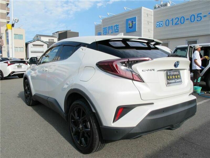 C-HR-6