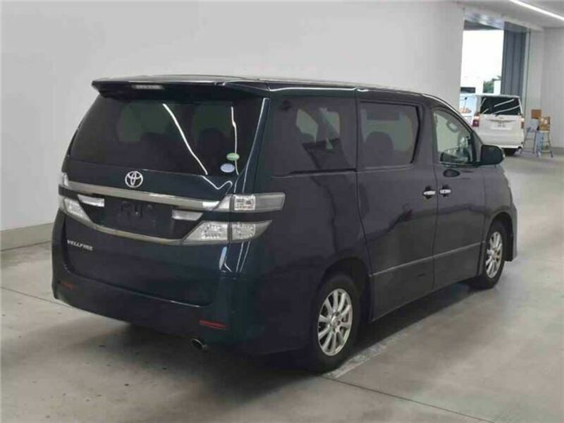 VELLFIRE-1