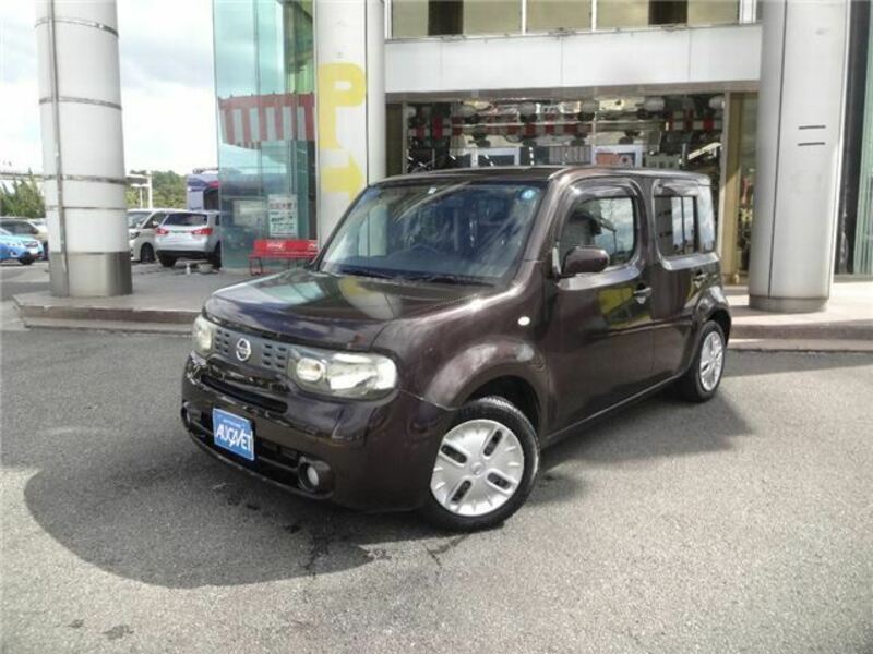 NISSAN　CUBE