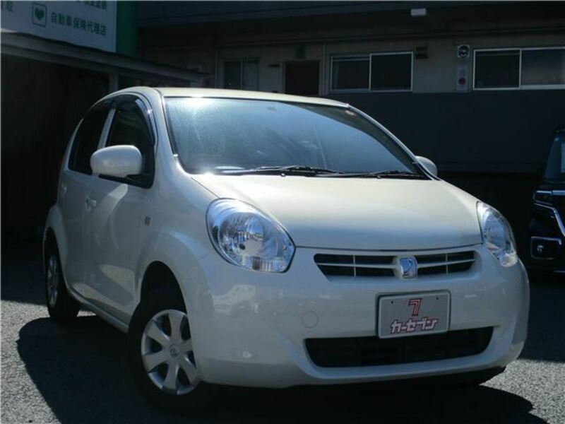 TOYOTA　PASSO