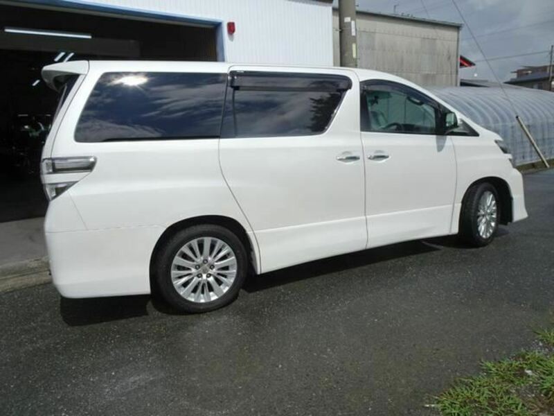 VELLFIRE-9