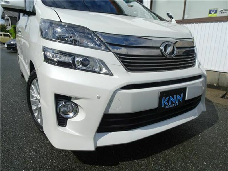 VELLFIRE-46