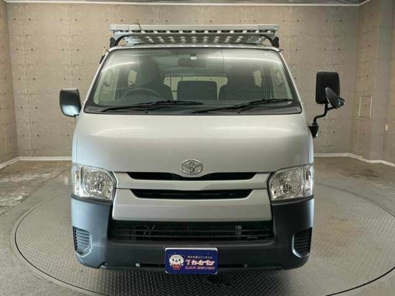 HIACE VAN-10