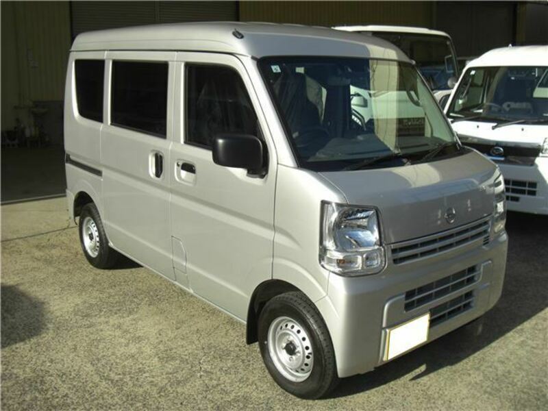 NISSAN　CLIPPER VAN