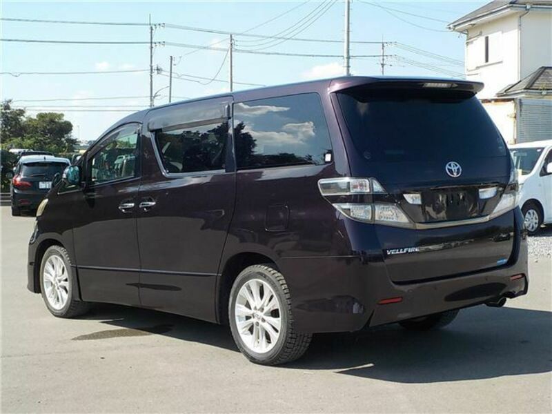 VELLFIRE-1