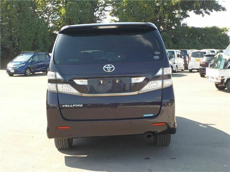 VELLFIRE-7