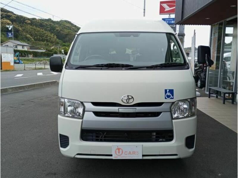 HIACE VAN-8