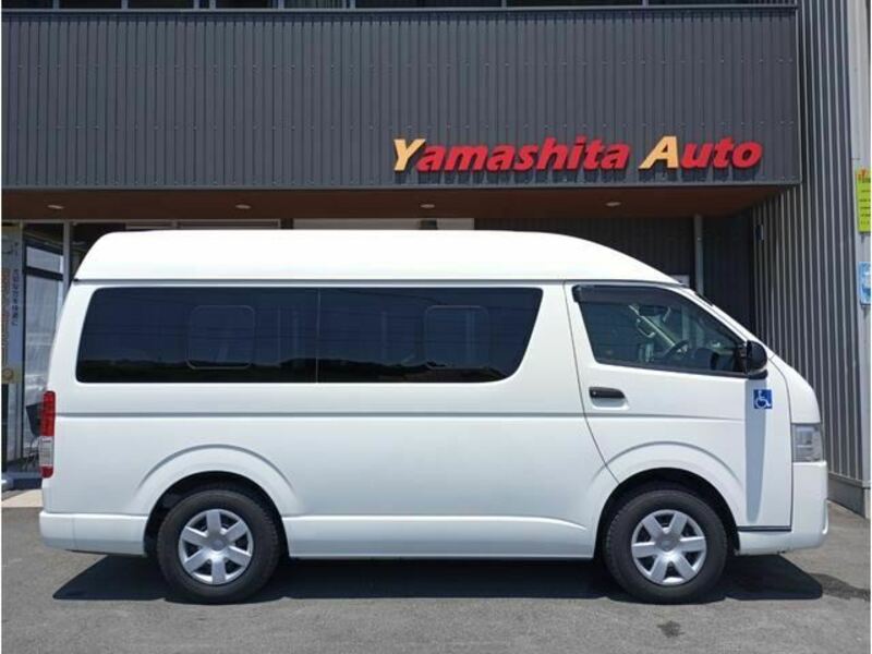 HIACE VAN-3