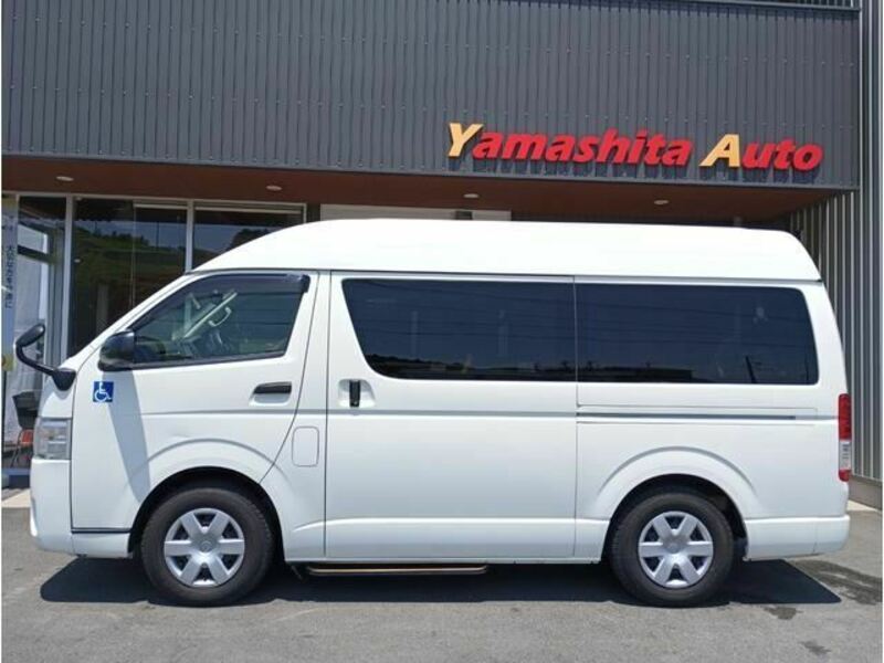 HIACE VAN-7