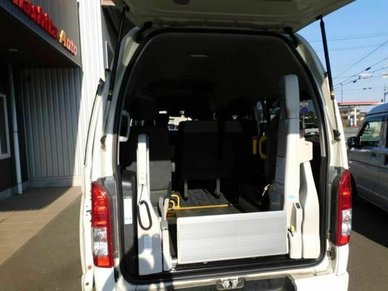 HIACE VAN-25