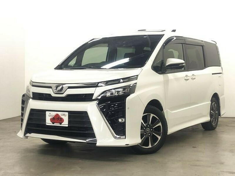 TOYOTA　VOXY