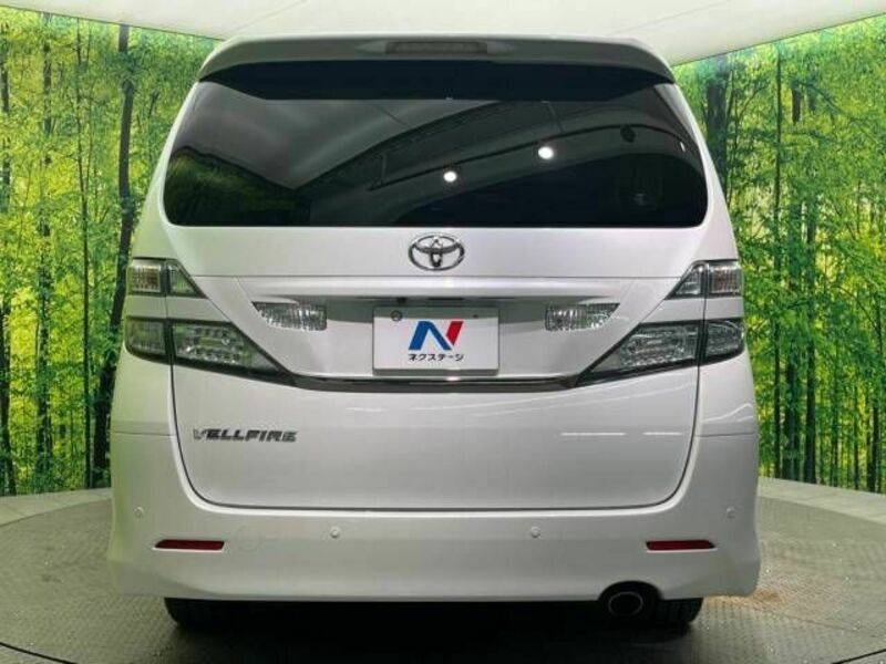 VELLFIRE-16