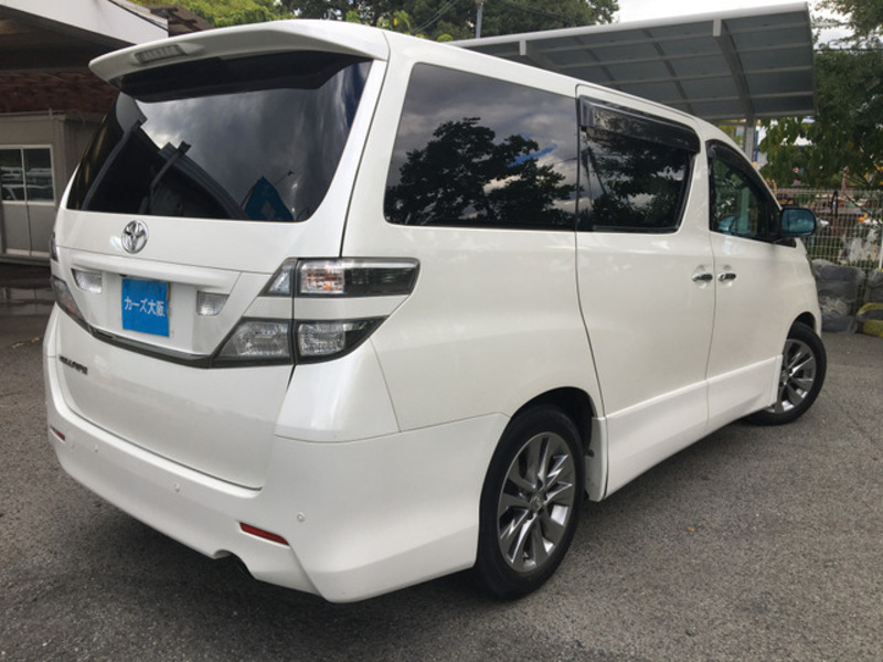 VELLFIRE-2