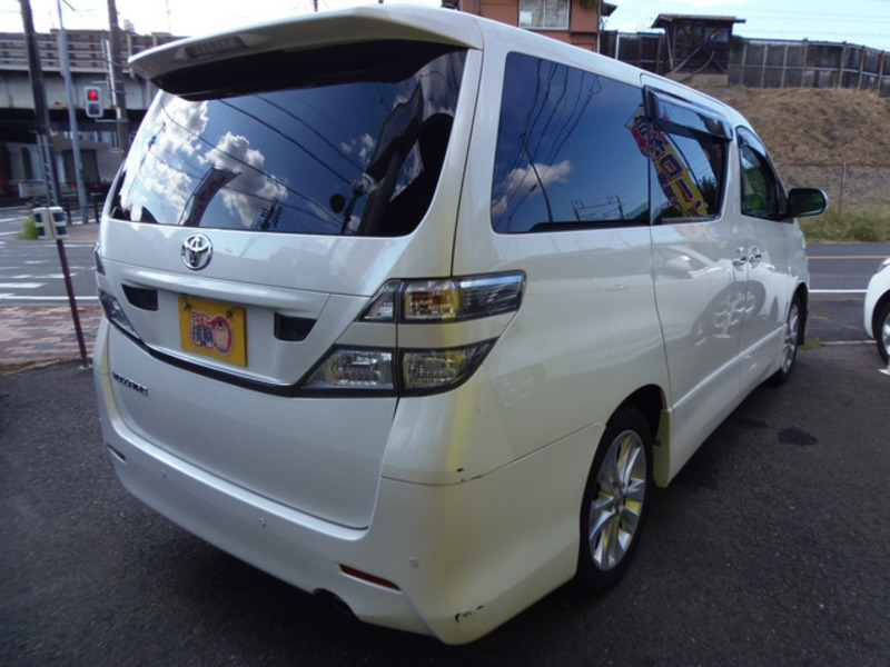 VELLFIRE-19