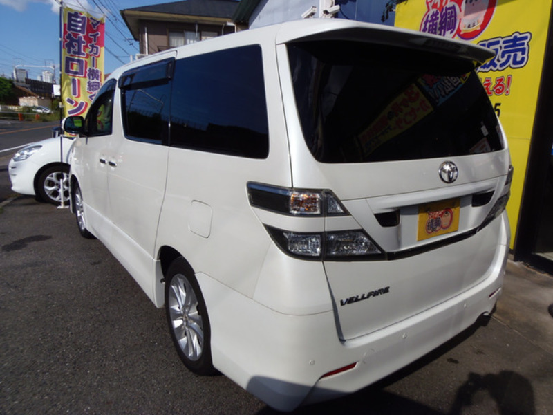 VELLFIRE-17