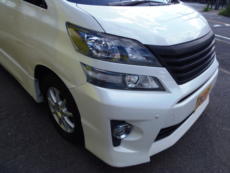 VELLFIRE-5