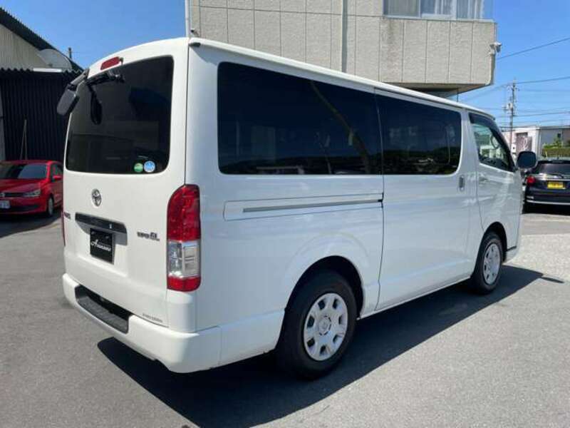 HIACE VAN-4