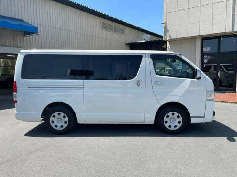 HIACE VAN-3