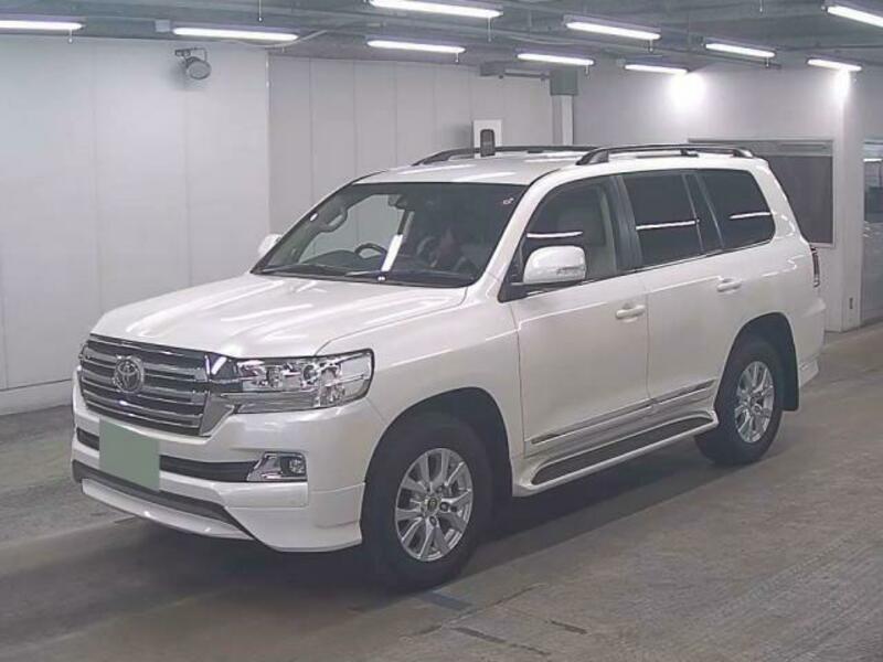 LAND CRUISER-4