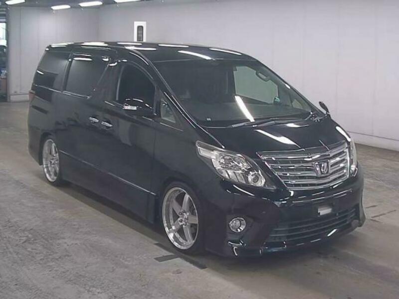 TOYOTA　ALPHARD