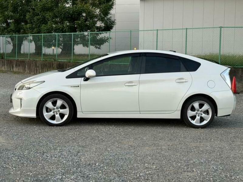 PRIUS-2