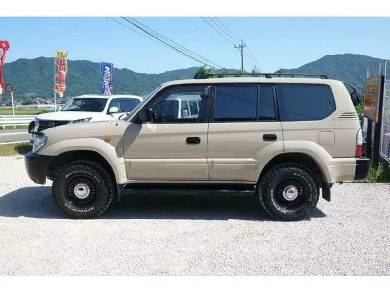 LAND CRUISER PRADO-7